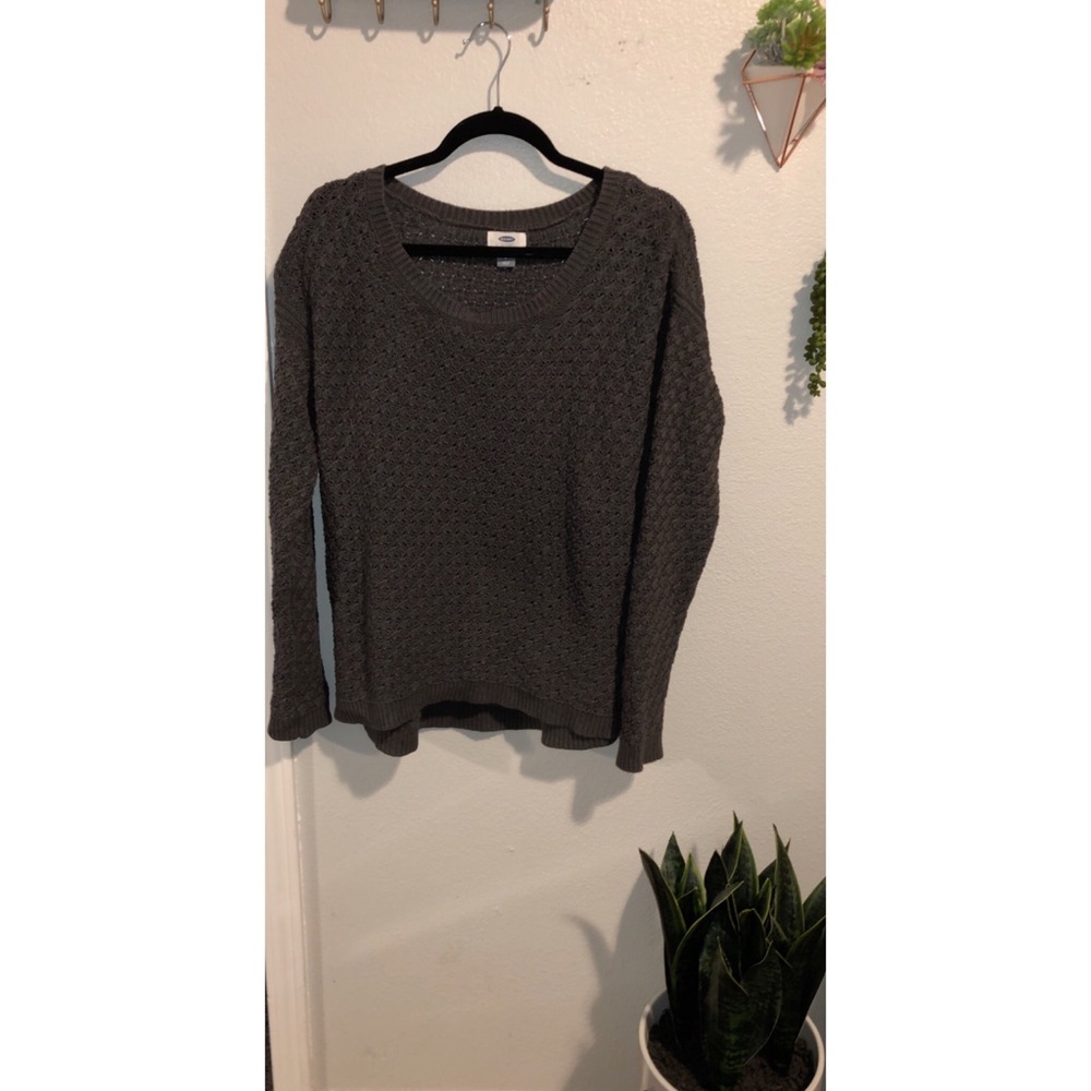 Old navy sweater